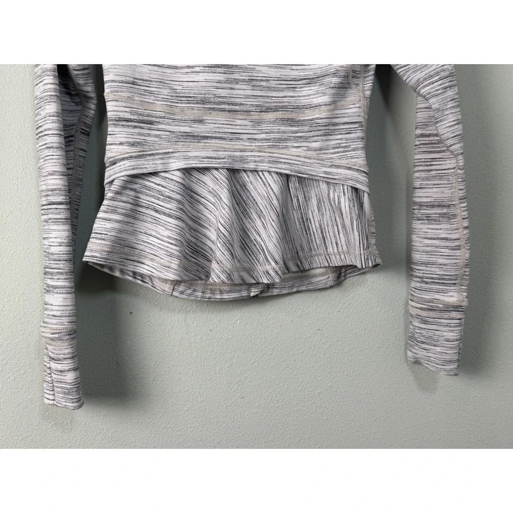 Lululemon Hustle‎ In Your Bustle Jacket Space Dye Camo White Silver Spoon RARE 4